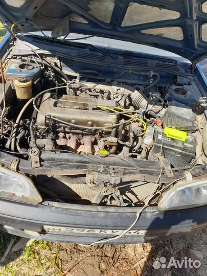 Nissan Primera, 1998