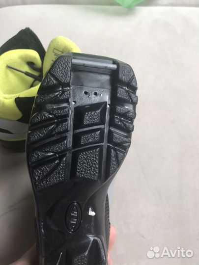 Лыжные ботинки детские на 30