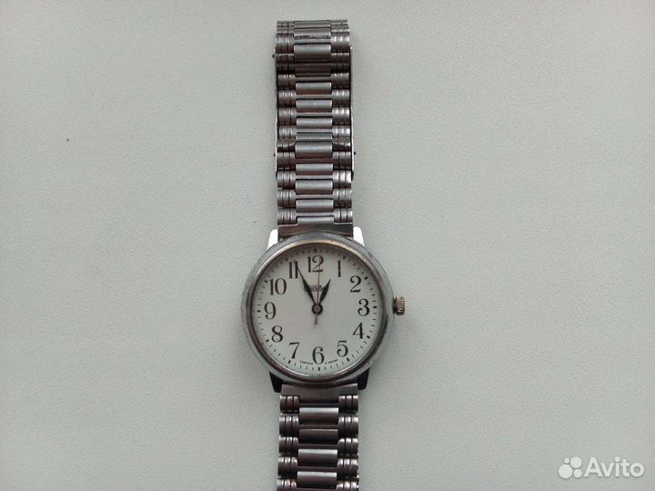 Часы и браслеты