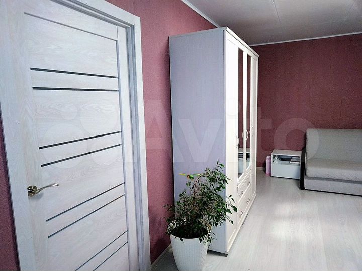 2-к. квартира, 43 м², 3/5 эт.