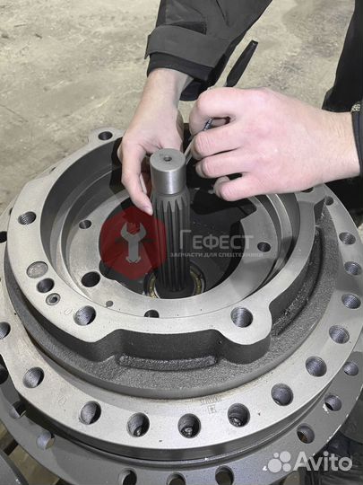 Бортовой редуктор Volvo EC330CLD 14566401