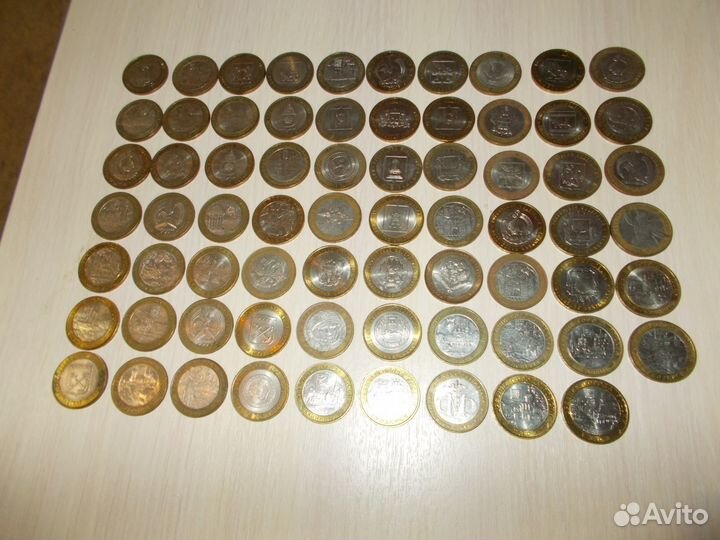 Продаю биметаллические рубли