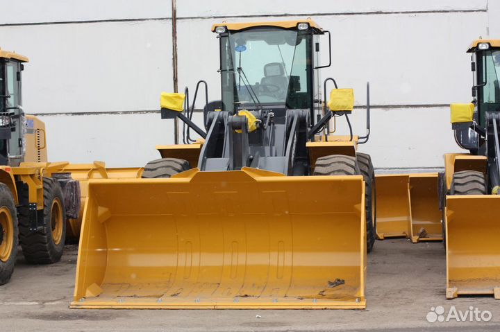 Фронтальный погрузчик XCMG LW500FN, 2023