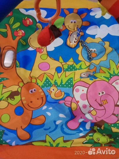 Развивающий коврик