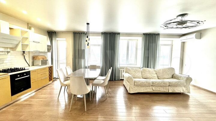 3-к. квартира, 87,8 м², 8/10 эт.