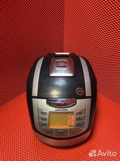 Мультиварка redmond RMC-M70