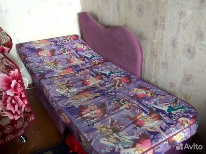 Диван кровать с аниме д/девочки