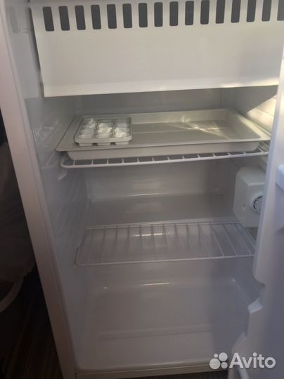 Холодильник бу маленький