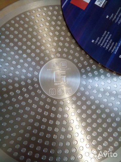 Сковорода(28см). bergner carbon 77. Австрия