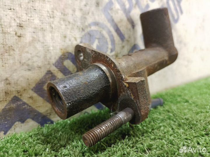 Главный цилиндр сцепления Mazda 6 Gg седан 1.8 L8