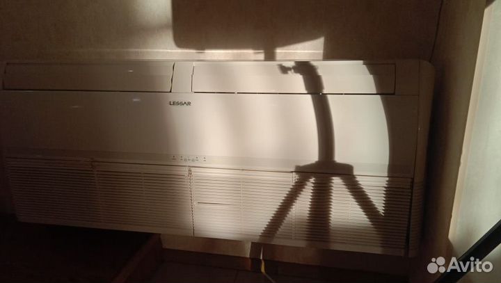 Сплит-система потолочная