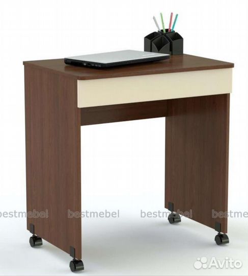 Компьютерный стол новый