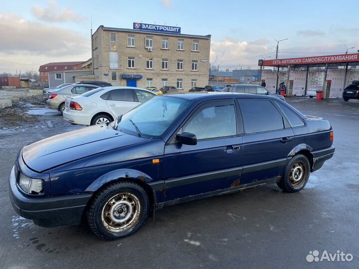 Volkswagen Passat 1.8 МТ, 1992, 250 000 км