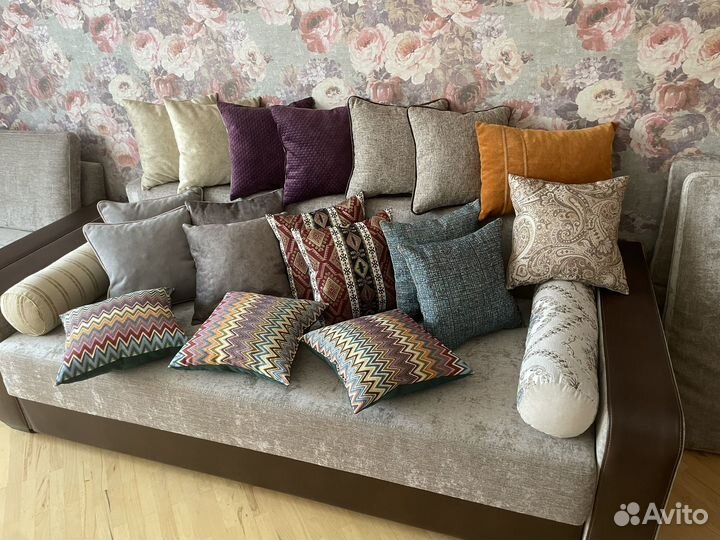 Диванные подушки
