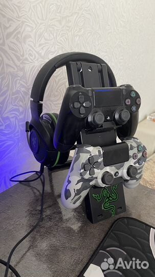 Подставка под геймпады и наушники