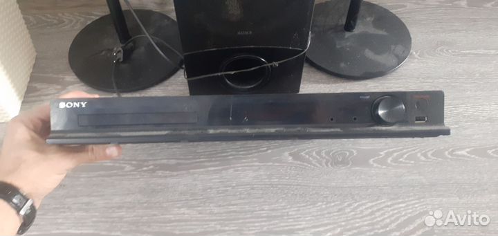 Домашний кинотеатр 5 в 1 Sony hbd-dz640m
