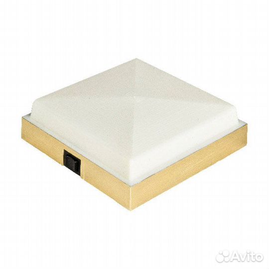 Светильник интерьерный накладной 135х135 мм, пласт