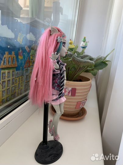 Кукла Monster high Rochelle Goyle оригинал