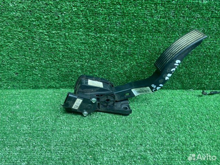 Педаль газа Kia Rio 3