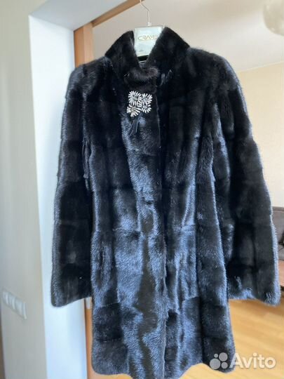 Шуба норковая размер 42-44 черная