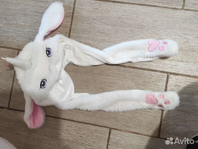 Шапки с шевелящимися ушами