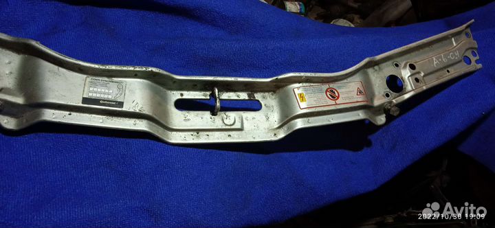 Передняя панель Audi a6c4