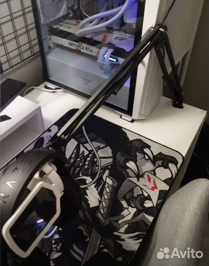 Пантограф стойка держатель для микрофона