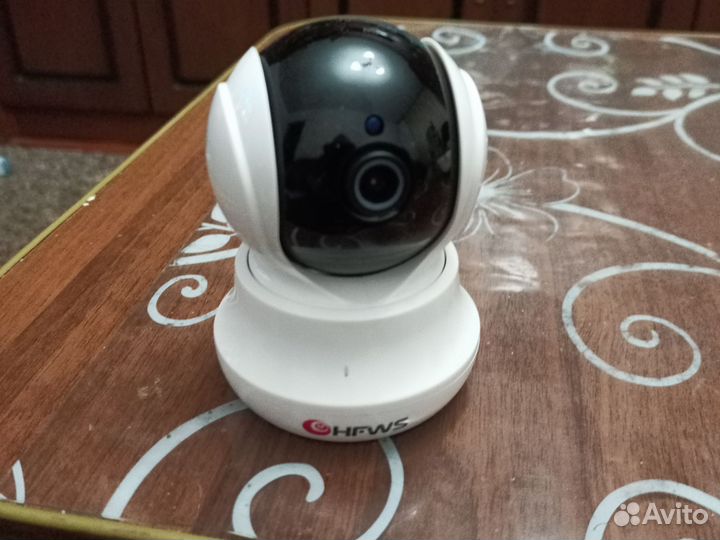 Камера видеонаблюдения купольная