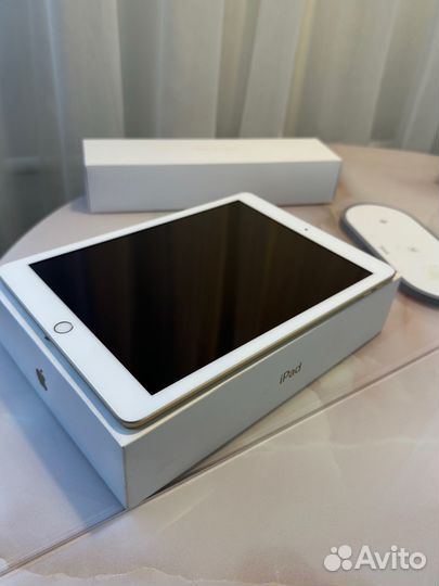 iPad 5 поколения gold