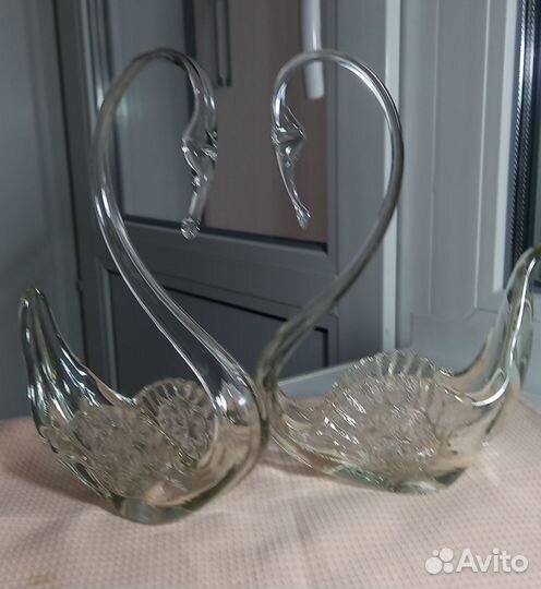 Хрустальная вазочка