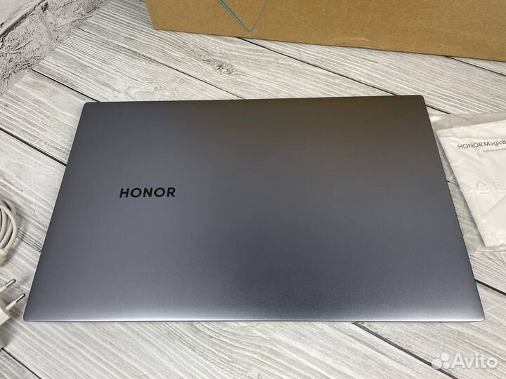 Игровой ноутбук Honor MagicBook Pro 16.1\3550H\SSD