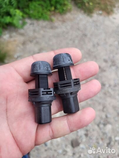 Отбойник крышки багажника 6Q6827499C VAG