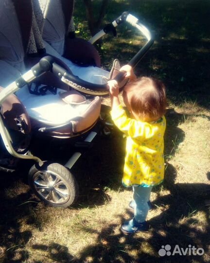 Коляска для двойни