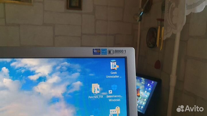 Монитор Samsung SyncMaster 2243NW 22