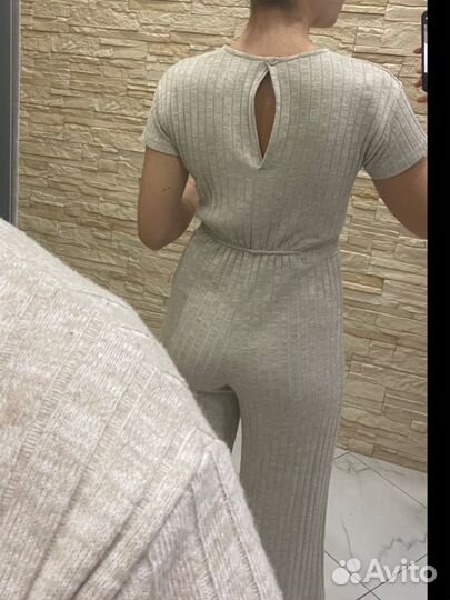 Комбинезон женский