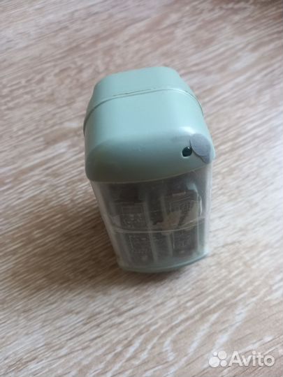 Зарядное устройство