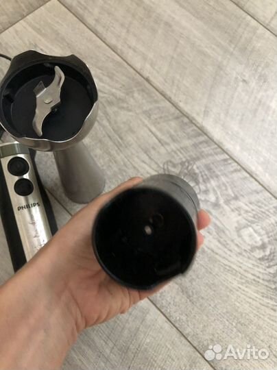 Блендер philips полурабочий или на запчасти