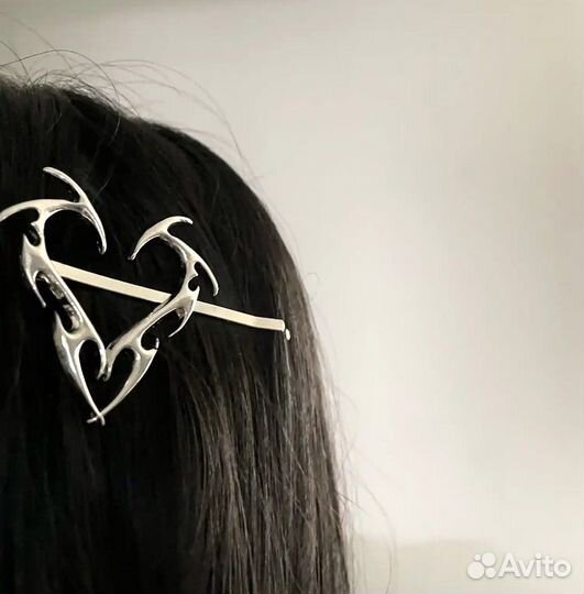 Заколка для волос