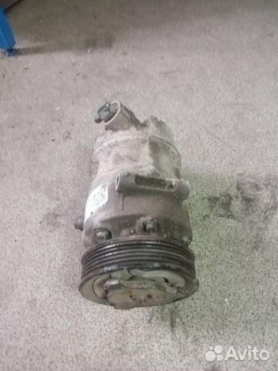 Компрессор кондиционера Skoda Rapid 1