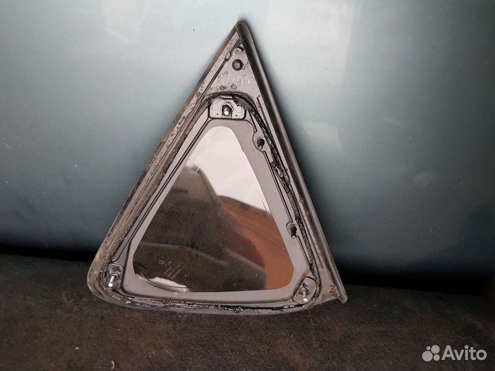 Форточка задняя левая Солярис 1 хэтчбек