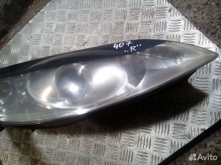 Фара правая Peugeot 407