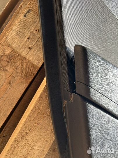 Дверная карта (левая задняя) солярис 2