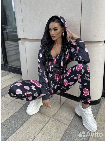 Комбинезон женский