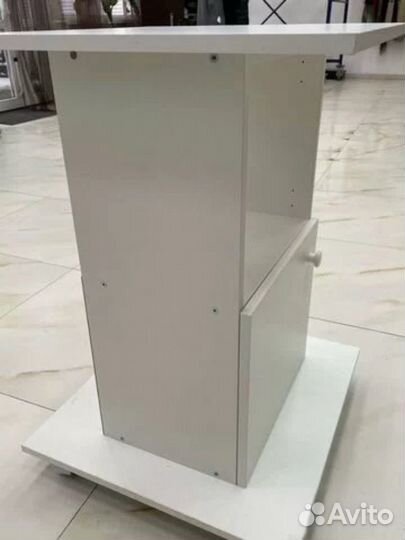 Подставка под косметологическое оборудование