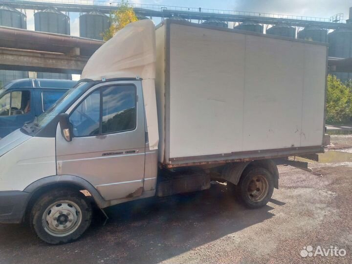 ГАЗ ГАЗель 2747 промтоварный, 2011