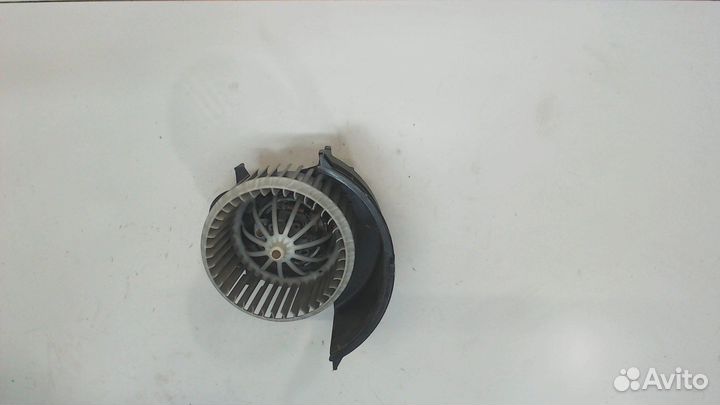 Двигатель отопителя Volkswagen Touareg, 2008