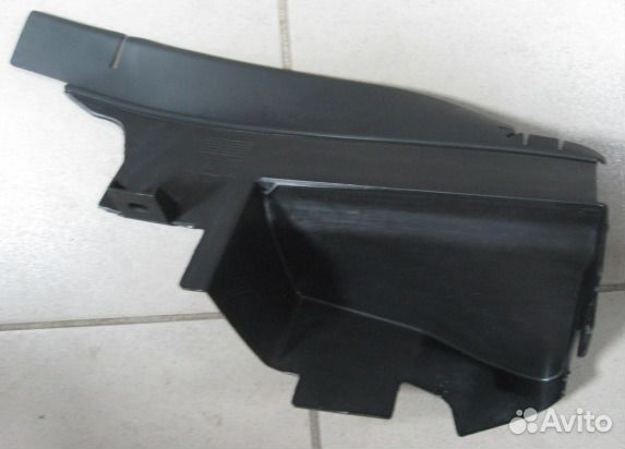 Дефлектор радиатора боковой Ford Focus 2 2004-2008