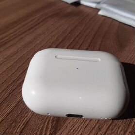 Кейс для наушников airpods pro