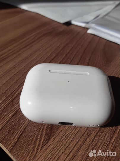 Кейс для наушников airpods pro