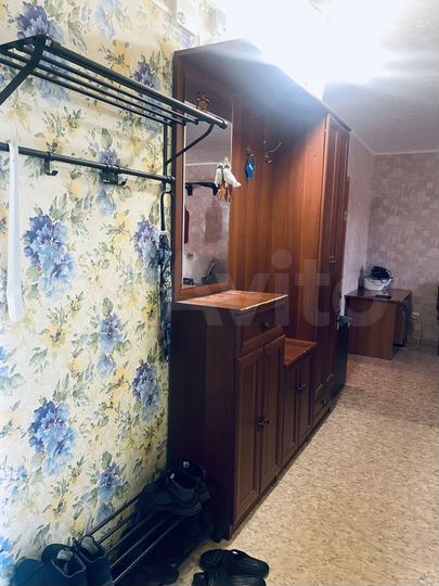 3-к. квартира, 60 м², 1/9 эт.